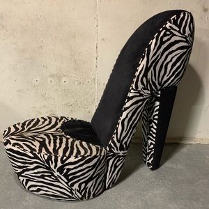 High heel chair